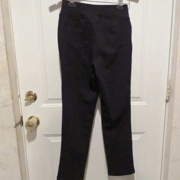 NEW NWOT Belle by Kim Gravel Petite Faux Leather Front,Ponte Back Pant Petite 0 - Picture 5 of 16